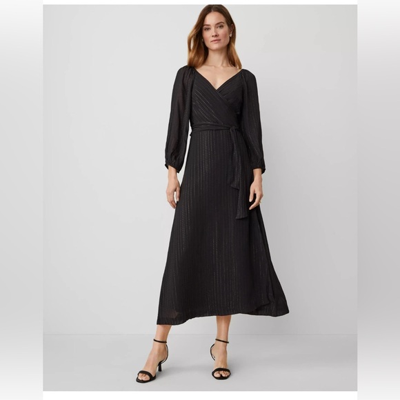 NEW $189 ANN TAYLOR  BLACK METALLIC STRIPE MIDI WRAP DRESS SZ 6P - Picture 1 of 3